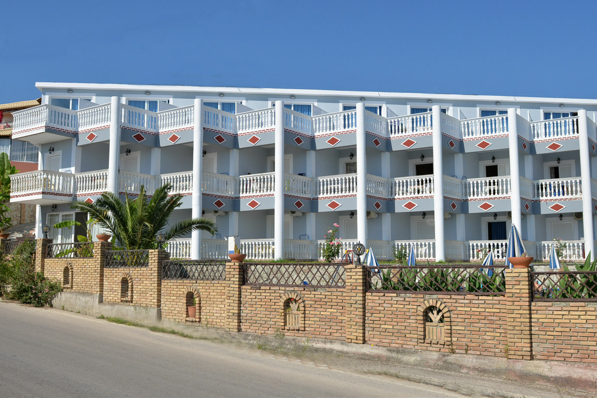 Callinica hotel best sale tsilivi zante